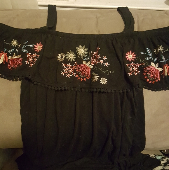 Top - Picture 1 of 1